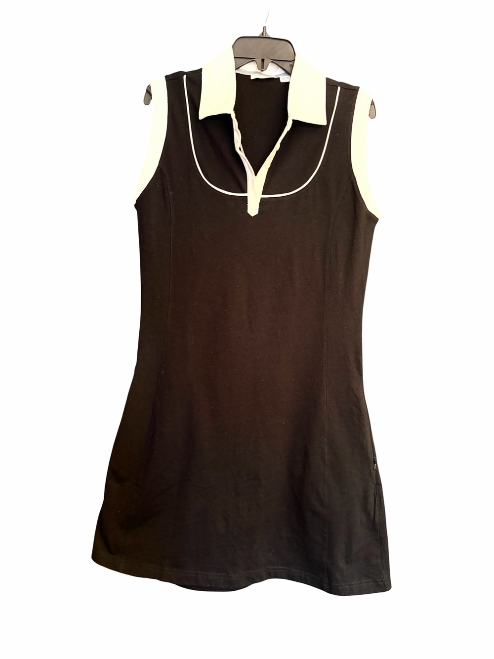 Ashworth Sleeveless Black Polo Tennis/ GolfDress with White Collar and Pockets